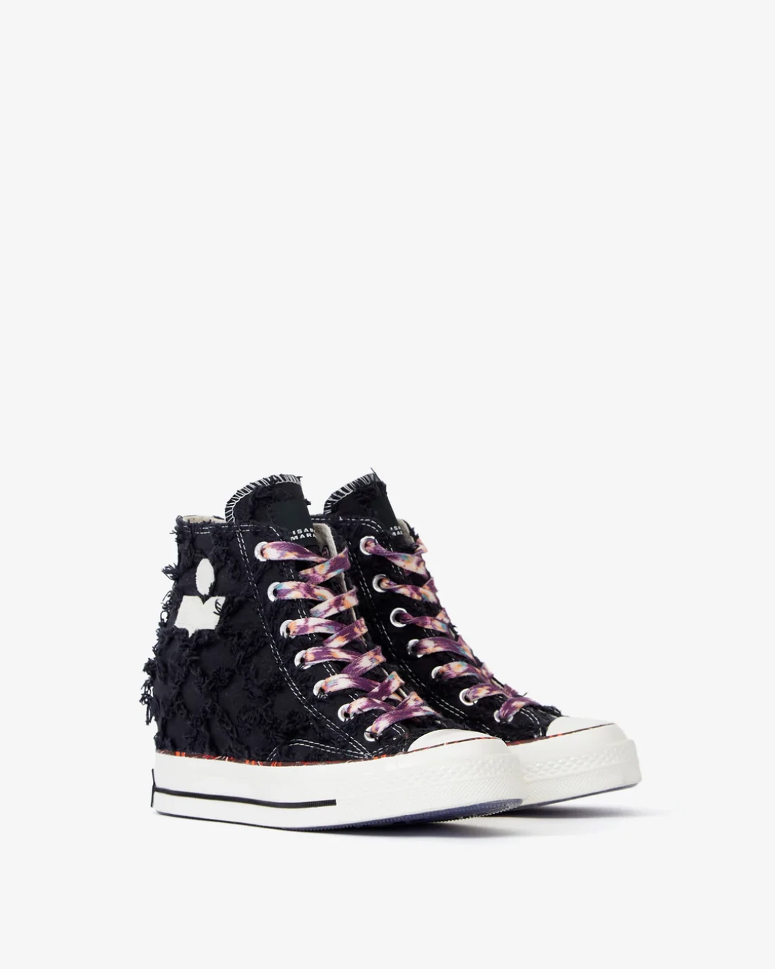 BASKETS CHUCK WEDGE BK 190€