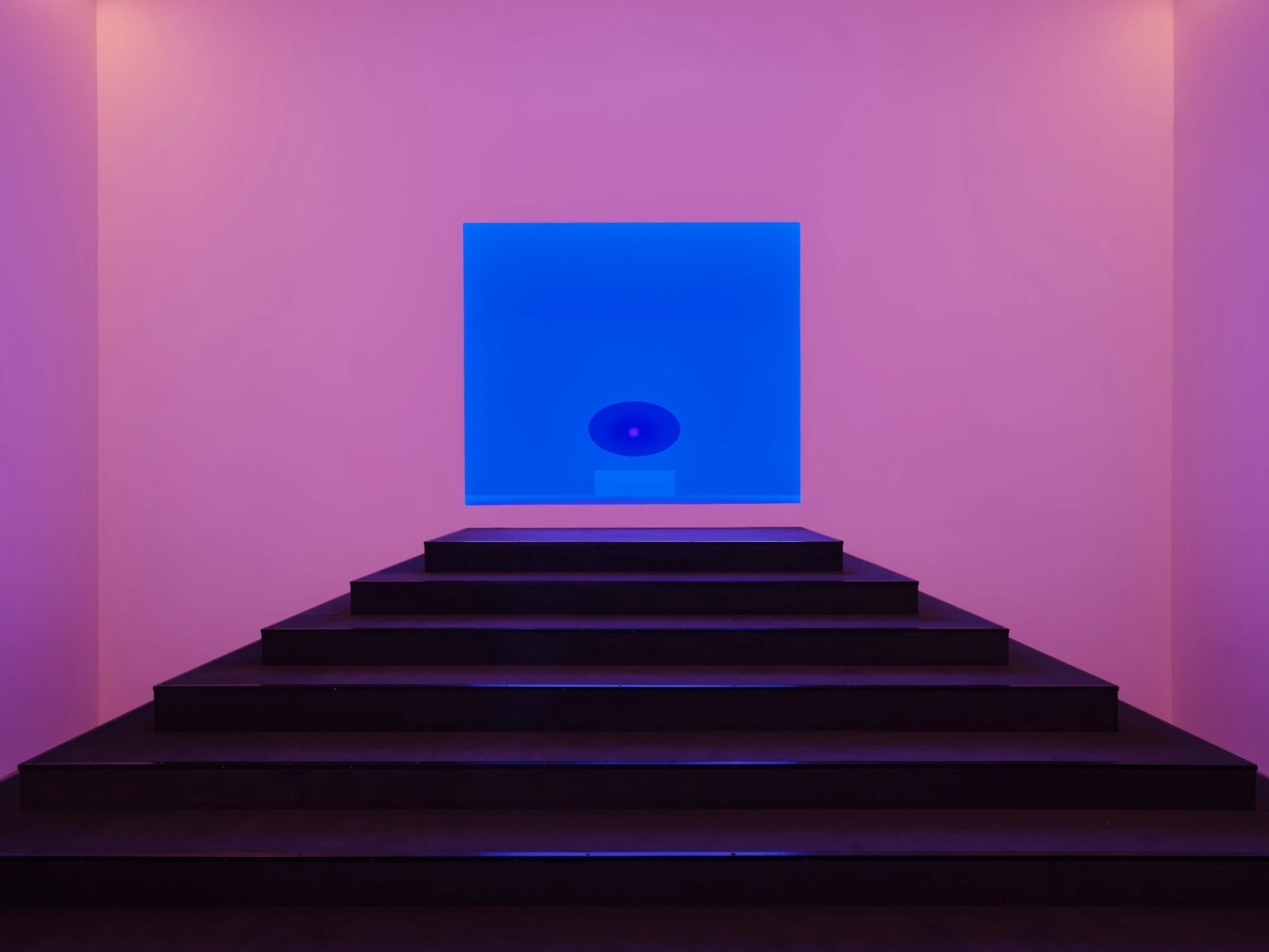 James Turrell At One, 2024, installation view © James Turrell Photo: Thomas Lannes Courtesy the artist and Gagosian