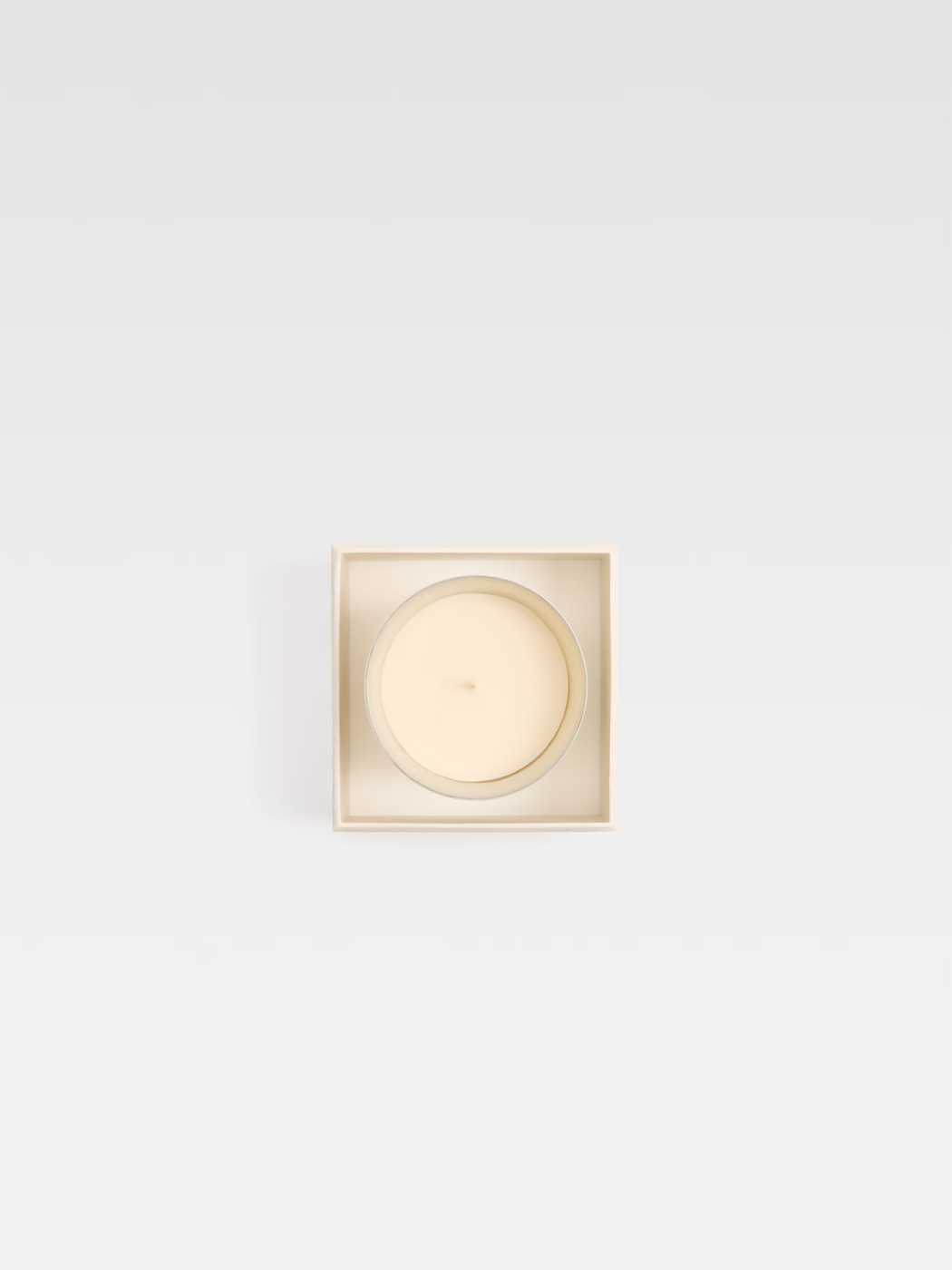 WINTER RETREAT Scented candle in collaboration with Trudon 100€