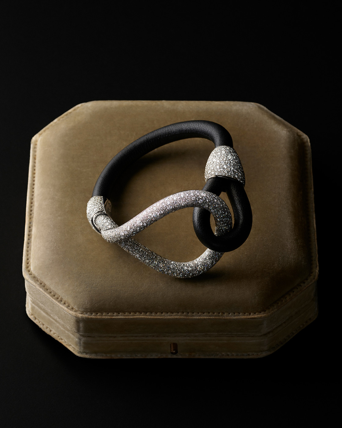 the Monili collection