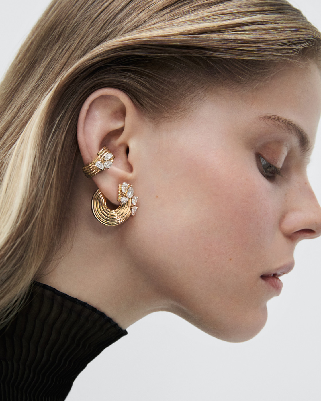 Blast pair of Spiral hoop earrings