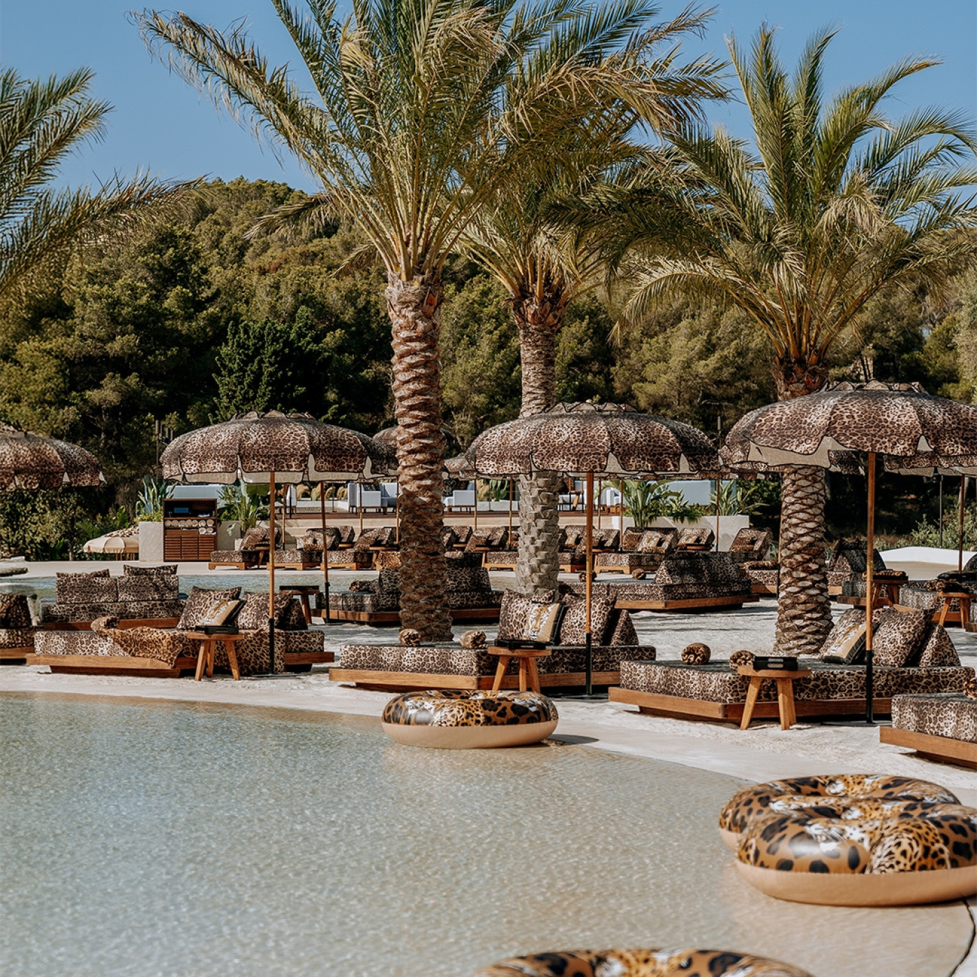 CLAP HOUSE, Ibiza