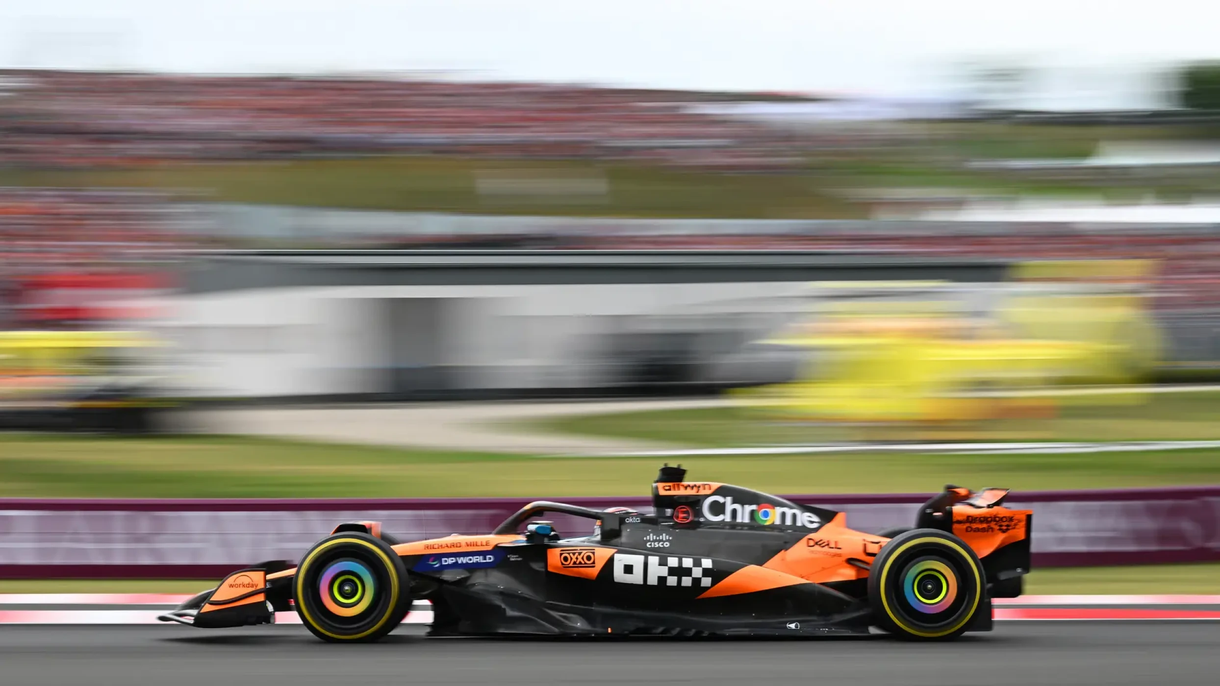 2026 McLaren MCL40A — Formula 1 Team Car