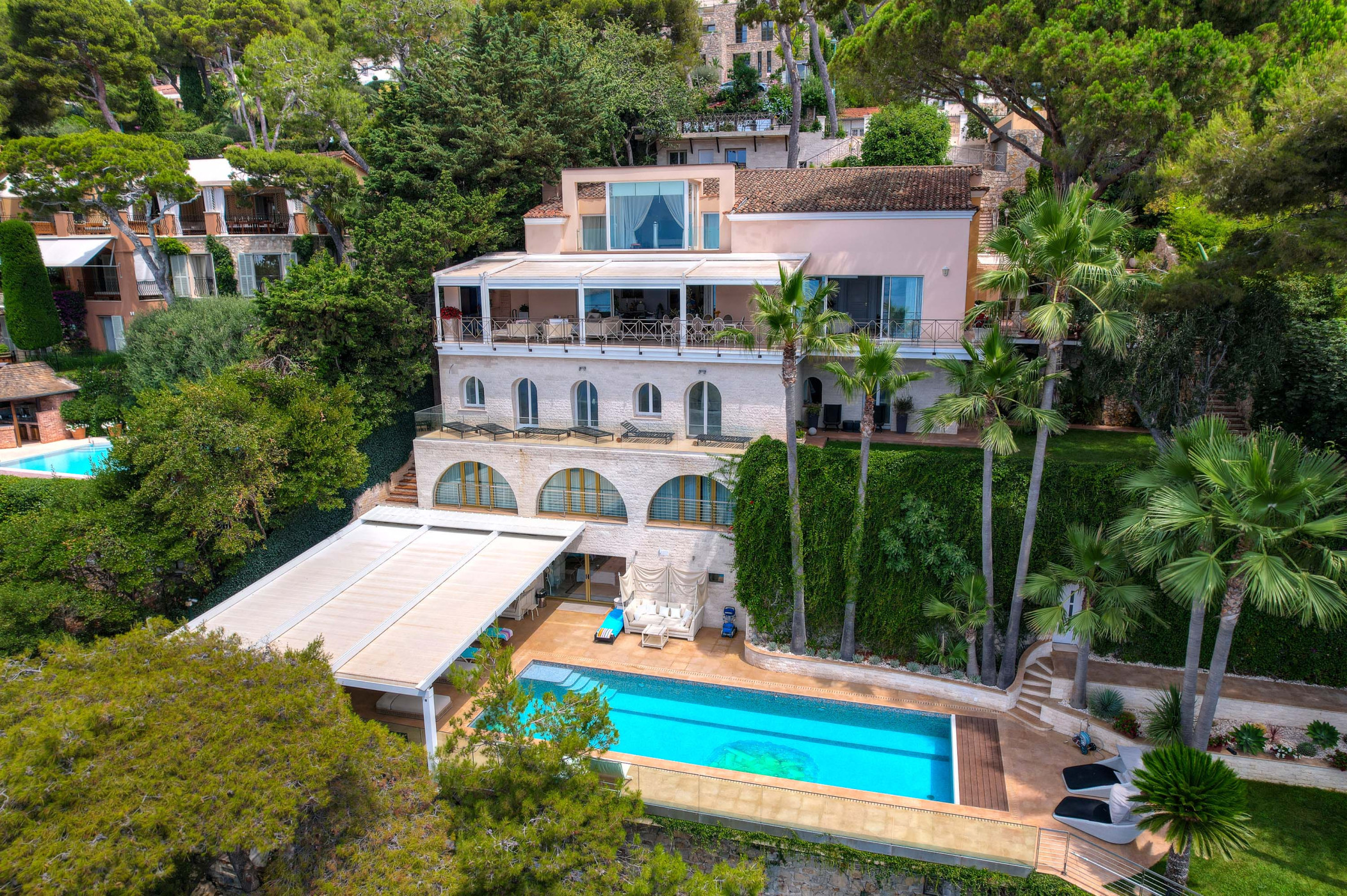 Waterfront Estate in Saint-Jean-Cap-Ferrat