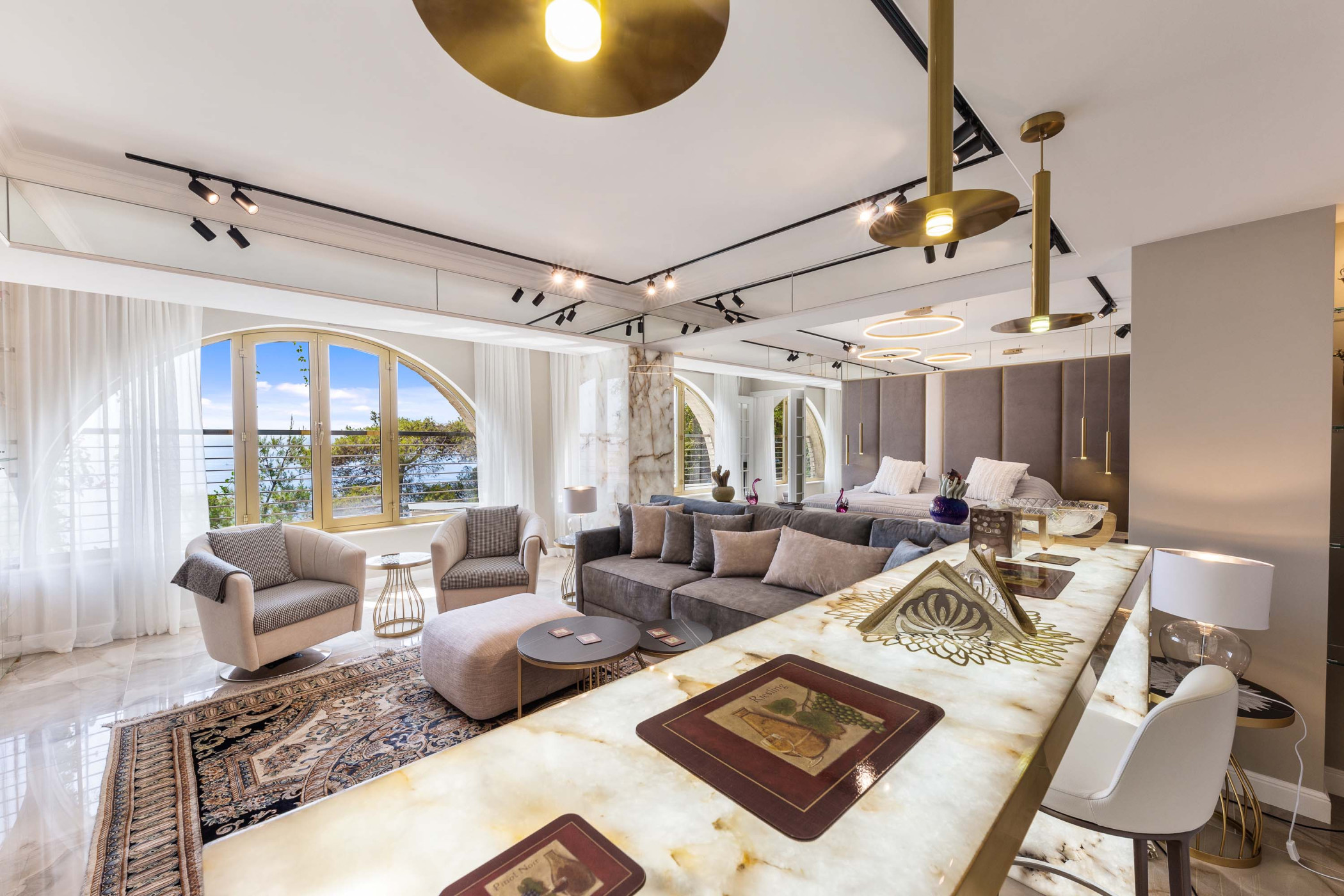 Waterfront Estate in Saint-Jean-Cap-Ferrat