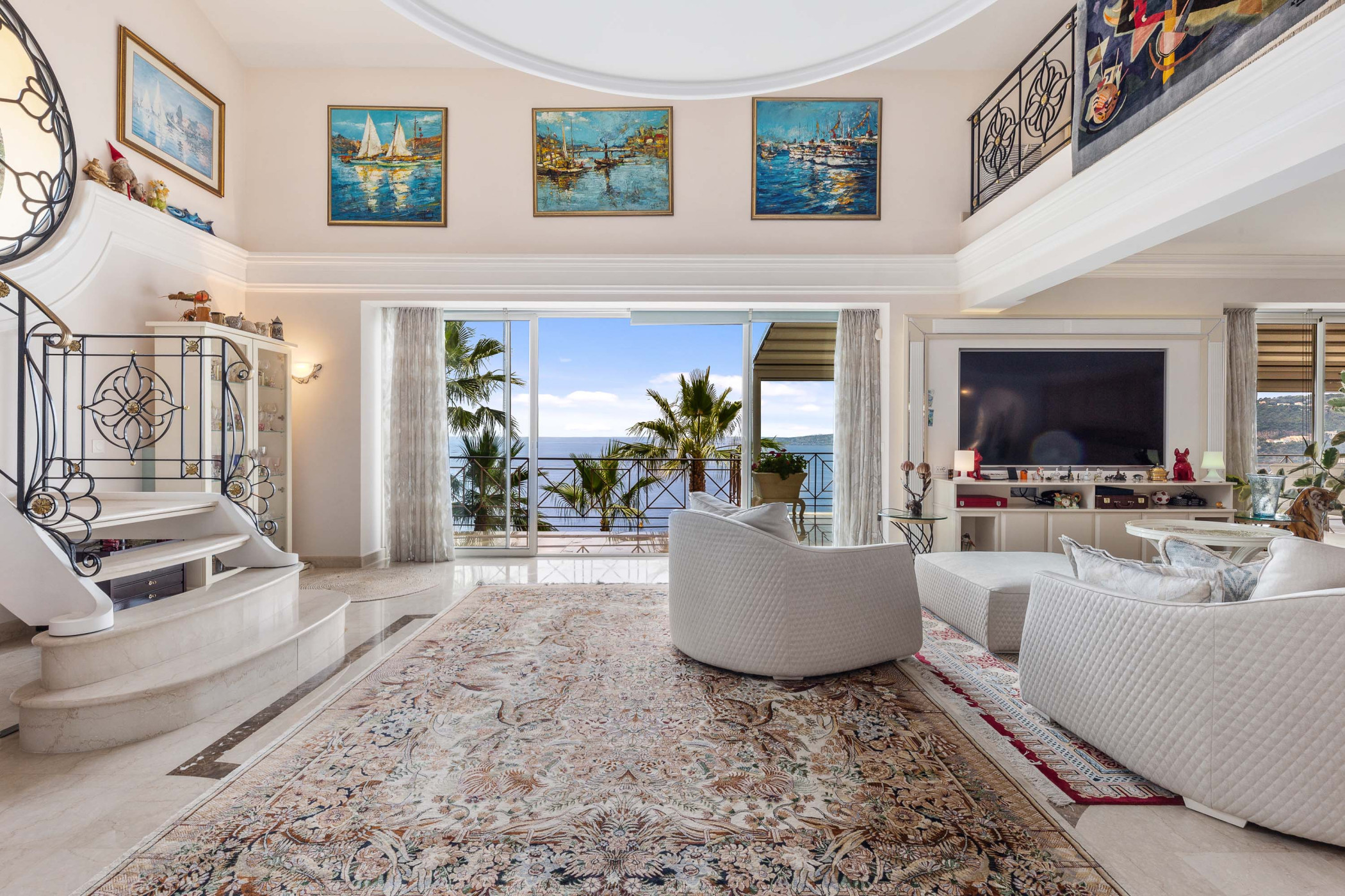 Waterfront Estate in Saint-Jean-Cap-Ferrat