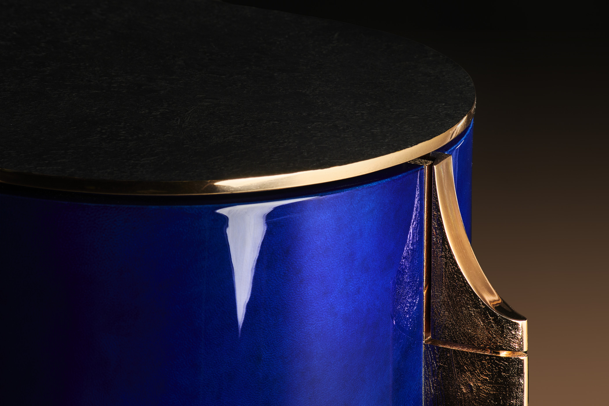 MANOLETE ARMCHAIR, EDITION OF 12 PIECES + AP / Achille Salvagni Atelier