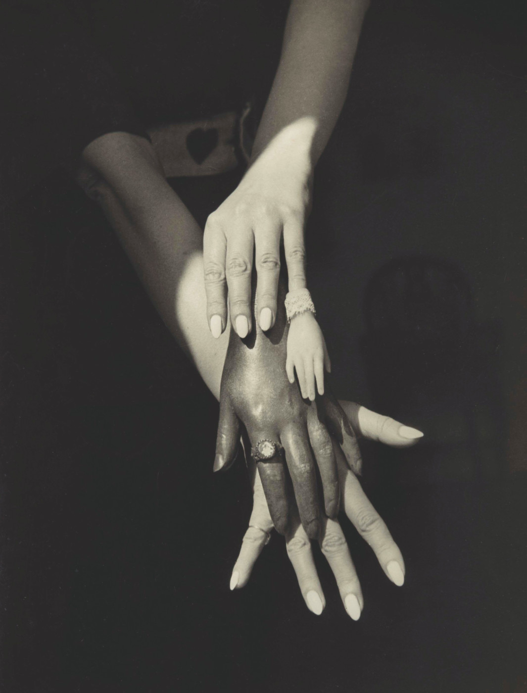 Claude Cahun, Untitled, 1936-1939, gelatin silver print, 24.3 × 19 cm. Pinault Collection.